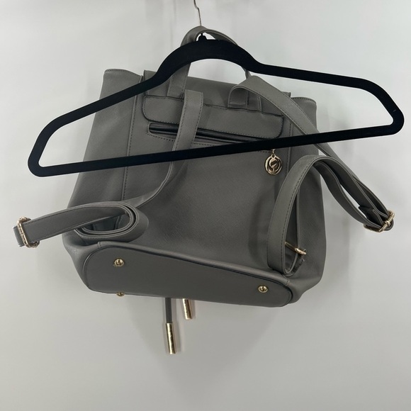 Wink Kangaroo Hand Bag / Back Pack NEW - Picture 2 of 10